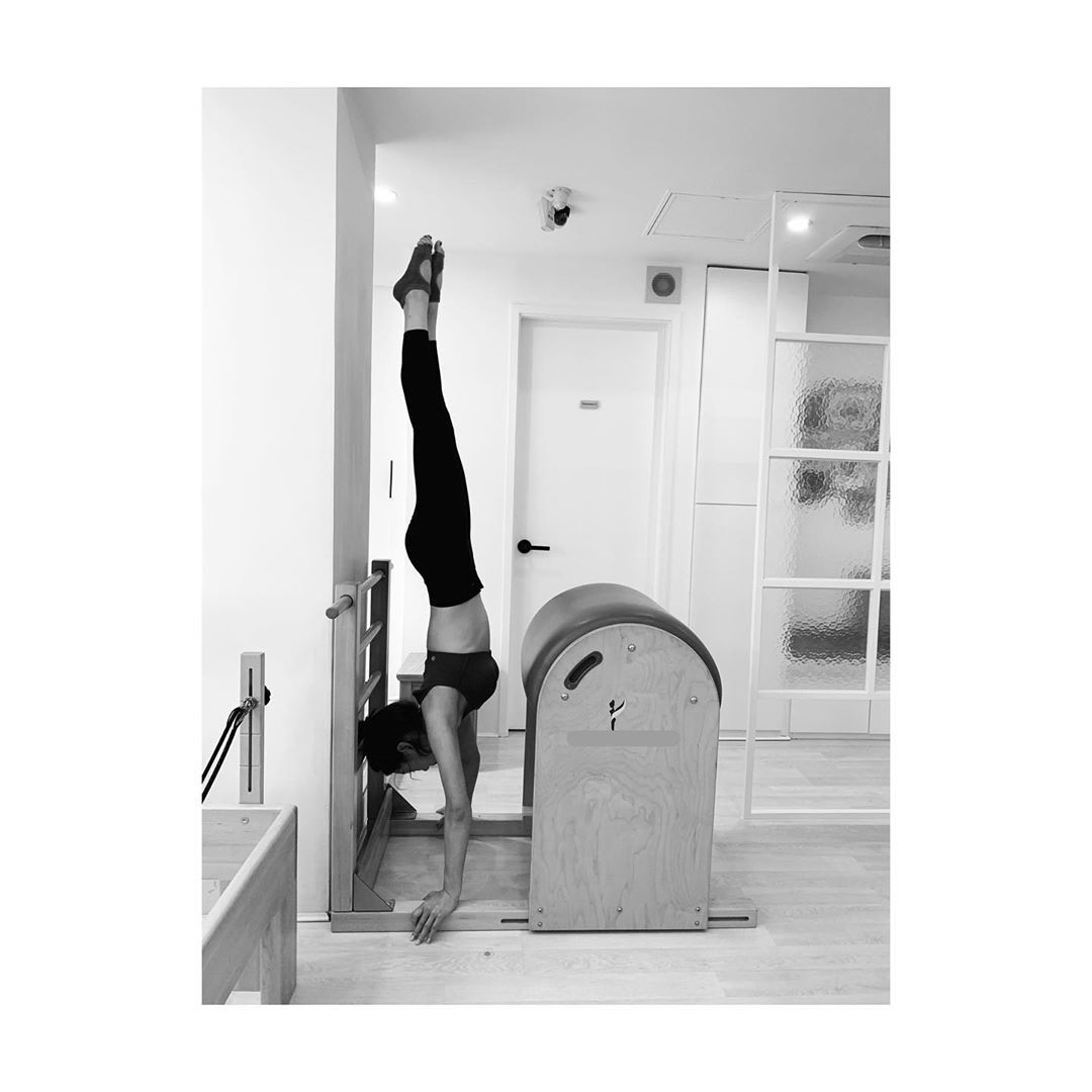 물구나무 #태연.insta