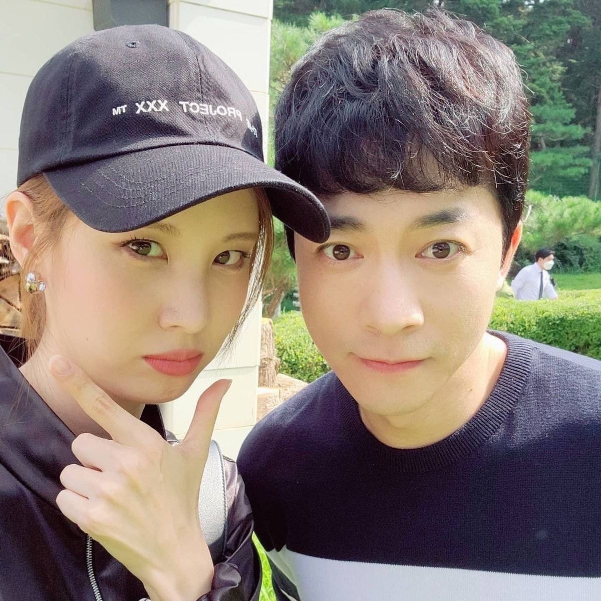 서현 인스타 업뎃 (with 배우 김영민)