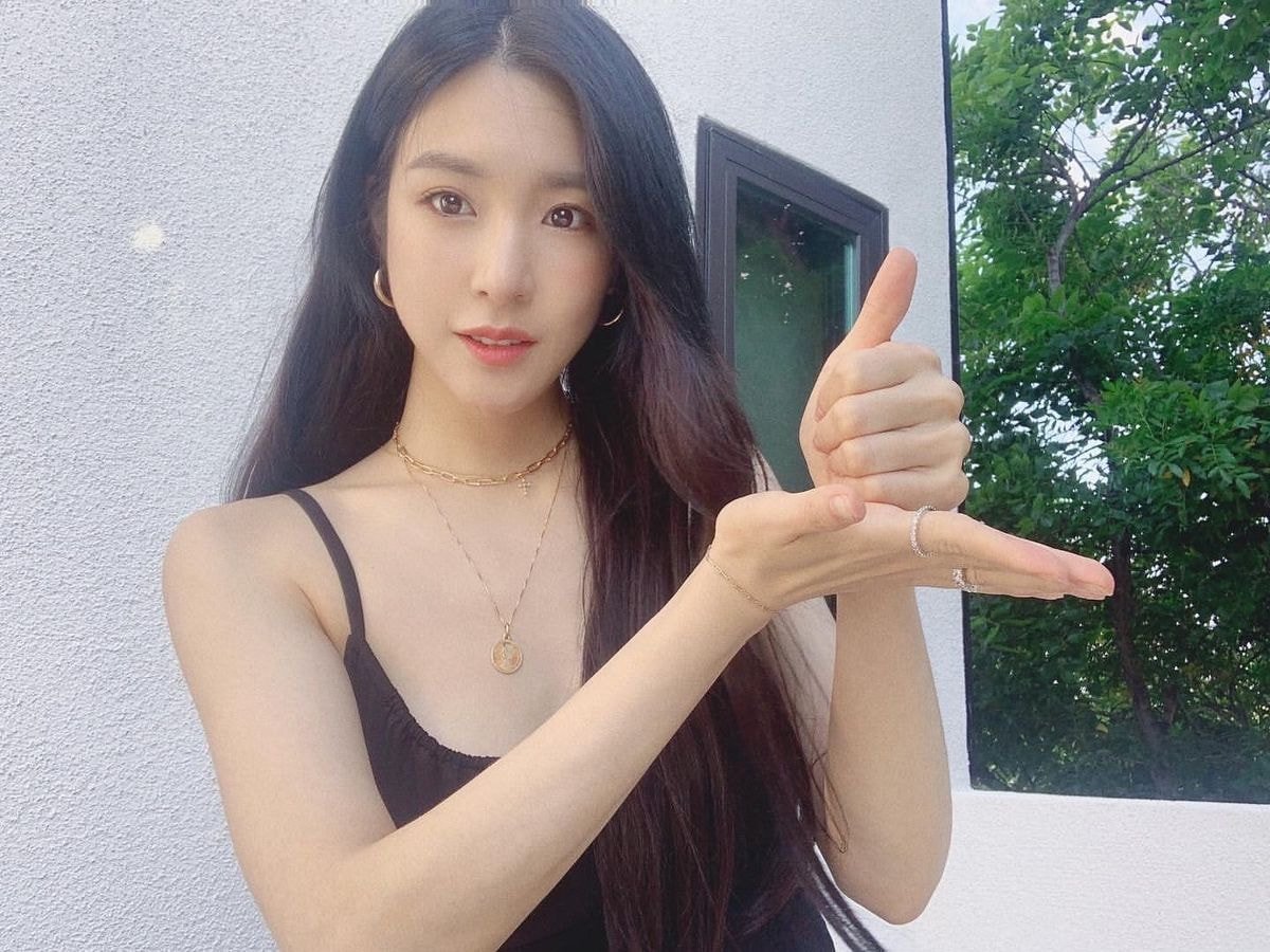 오늘자 소녀시대 티파니.insta (현재 미국)