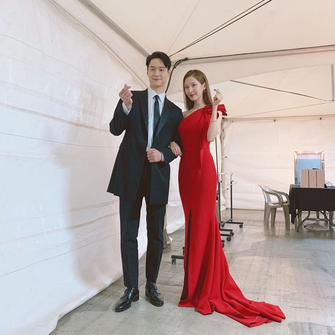 백상 #서현 드레스.jpg
