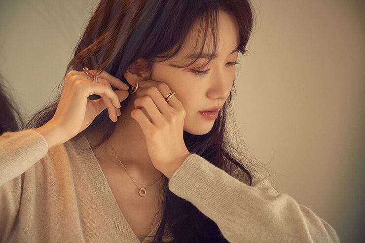 윤아 엘르 12월호 화보