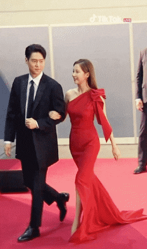 백상 #서현 드레스.jpg