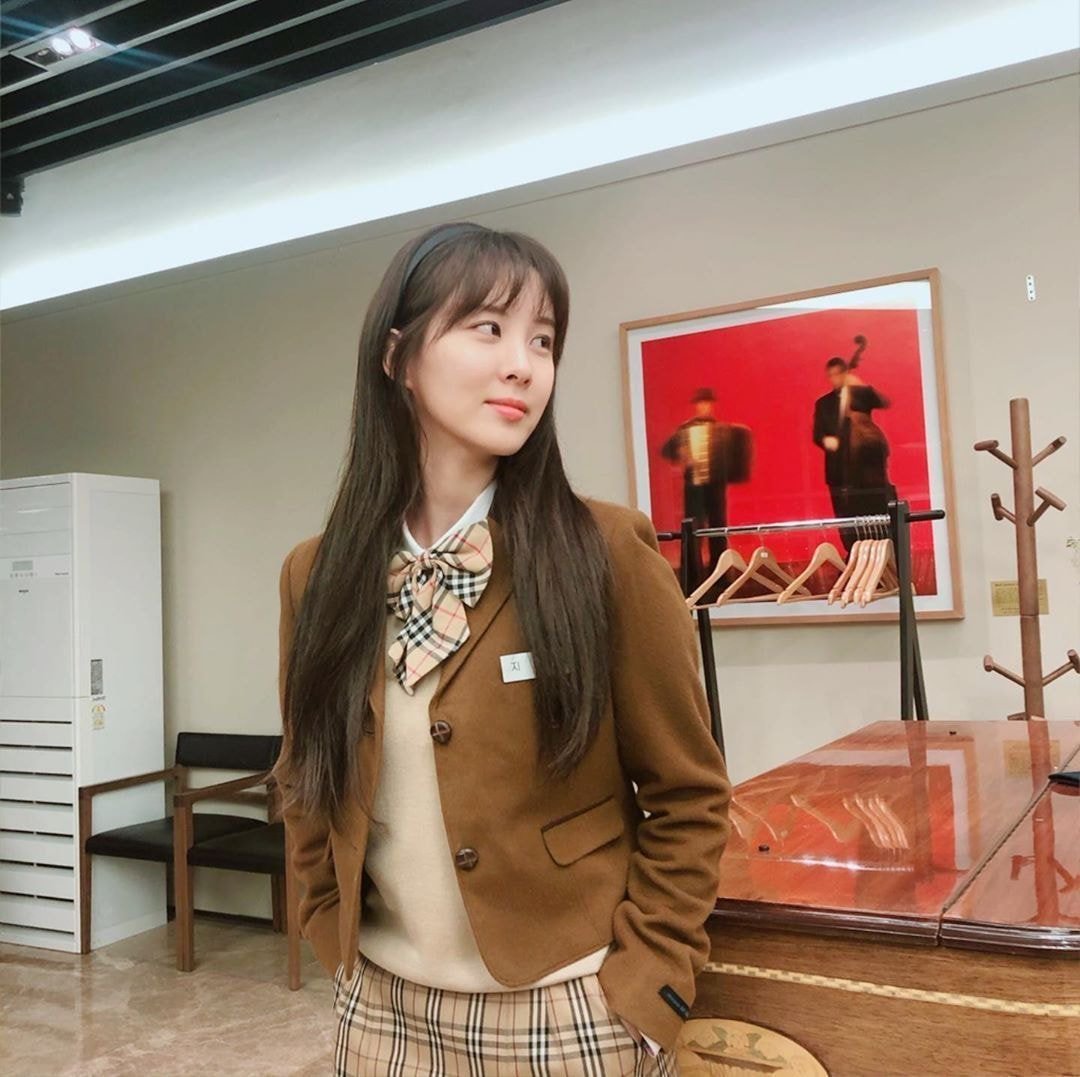 #소녀시대 서현.insta (안녕 드라큘라)