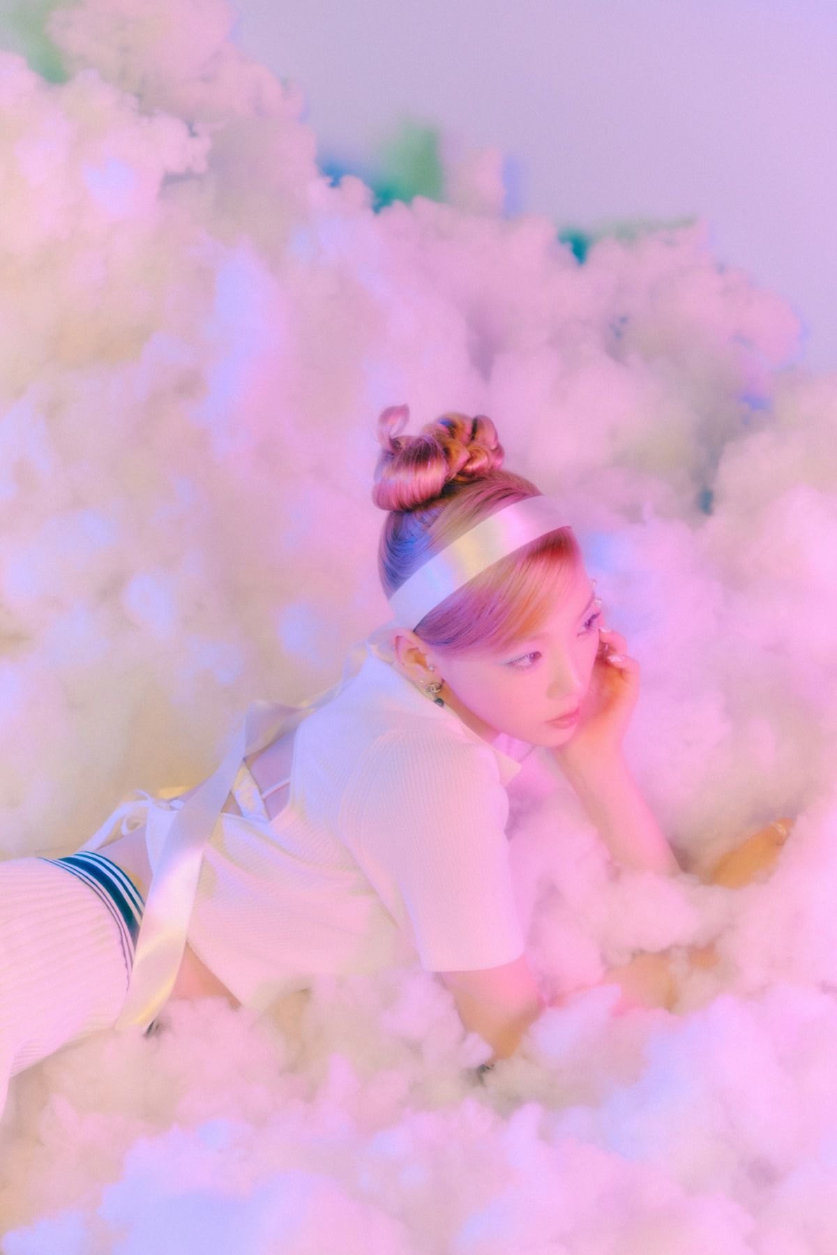 TAEYEON 태연 Single [Weekend]