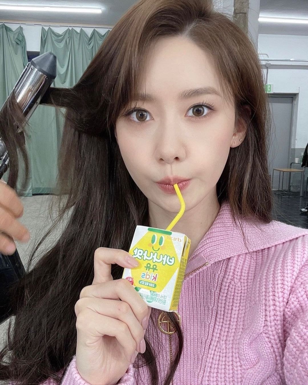 윤아 셀카 인스타 업뎃