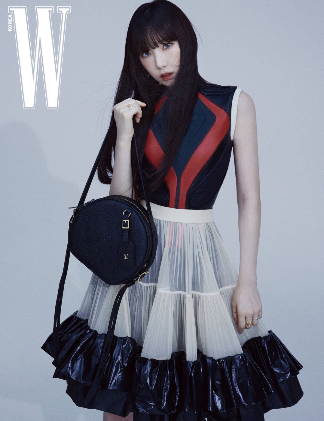 루이비통 X 태연 Wkorea 10월호