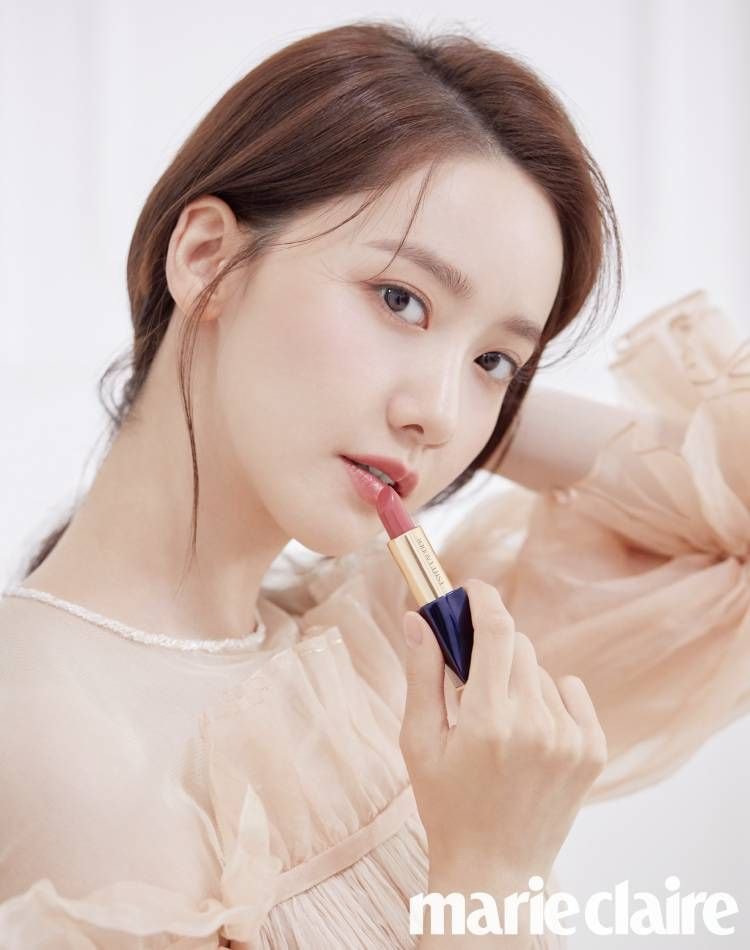 마리끌레르 12월호 윤아X에스티로더 화보