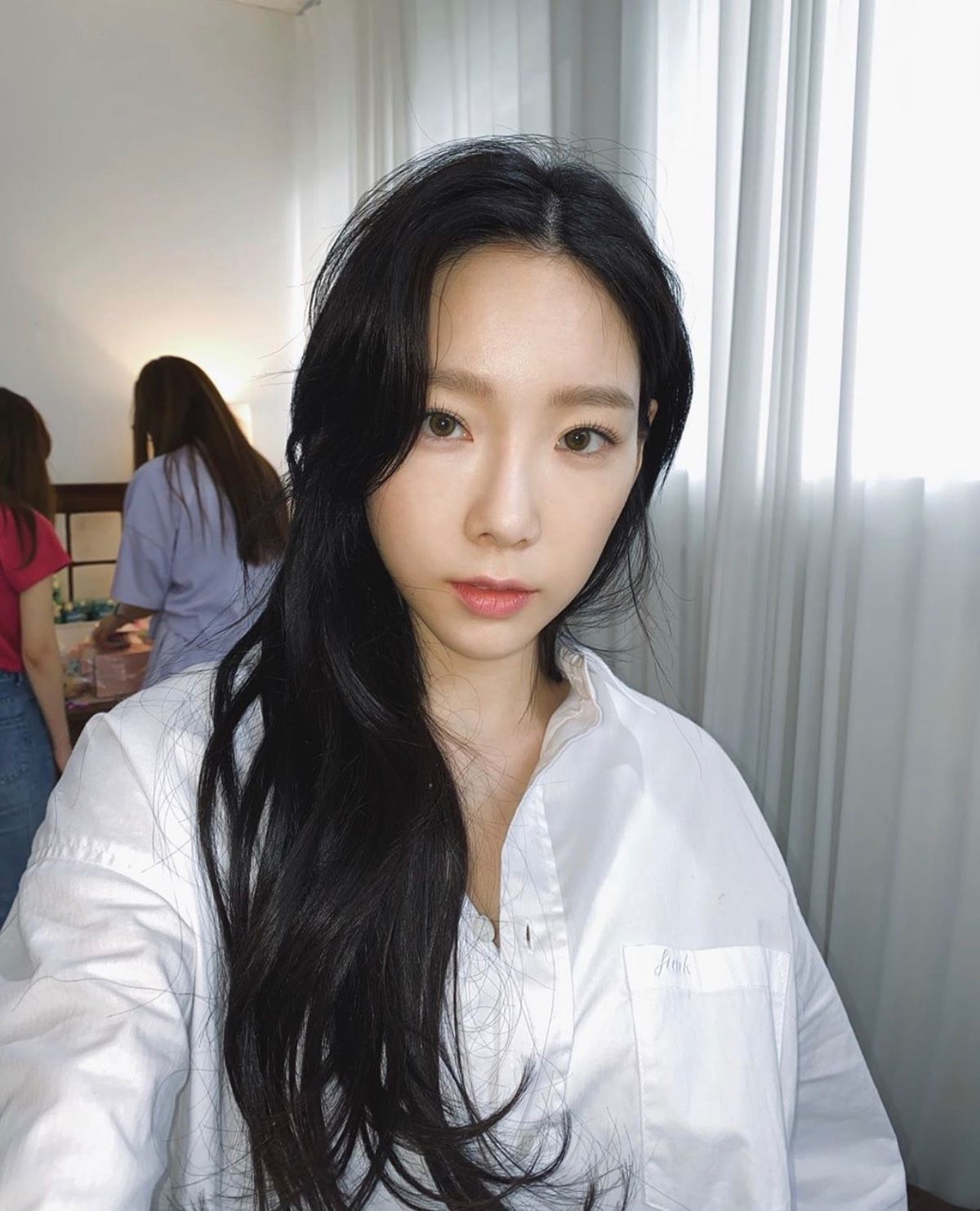 완전 흑발 한 #태연.insta