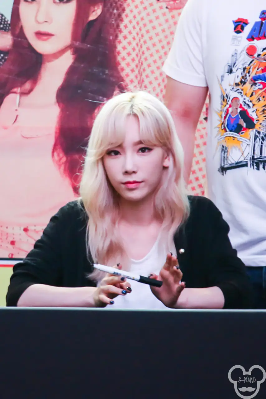 150827 대전 신나라 팬사인회 태연 직찍 by _sPound_