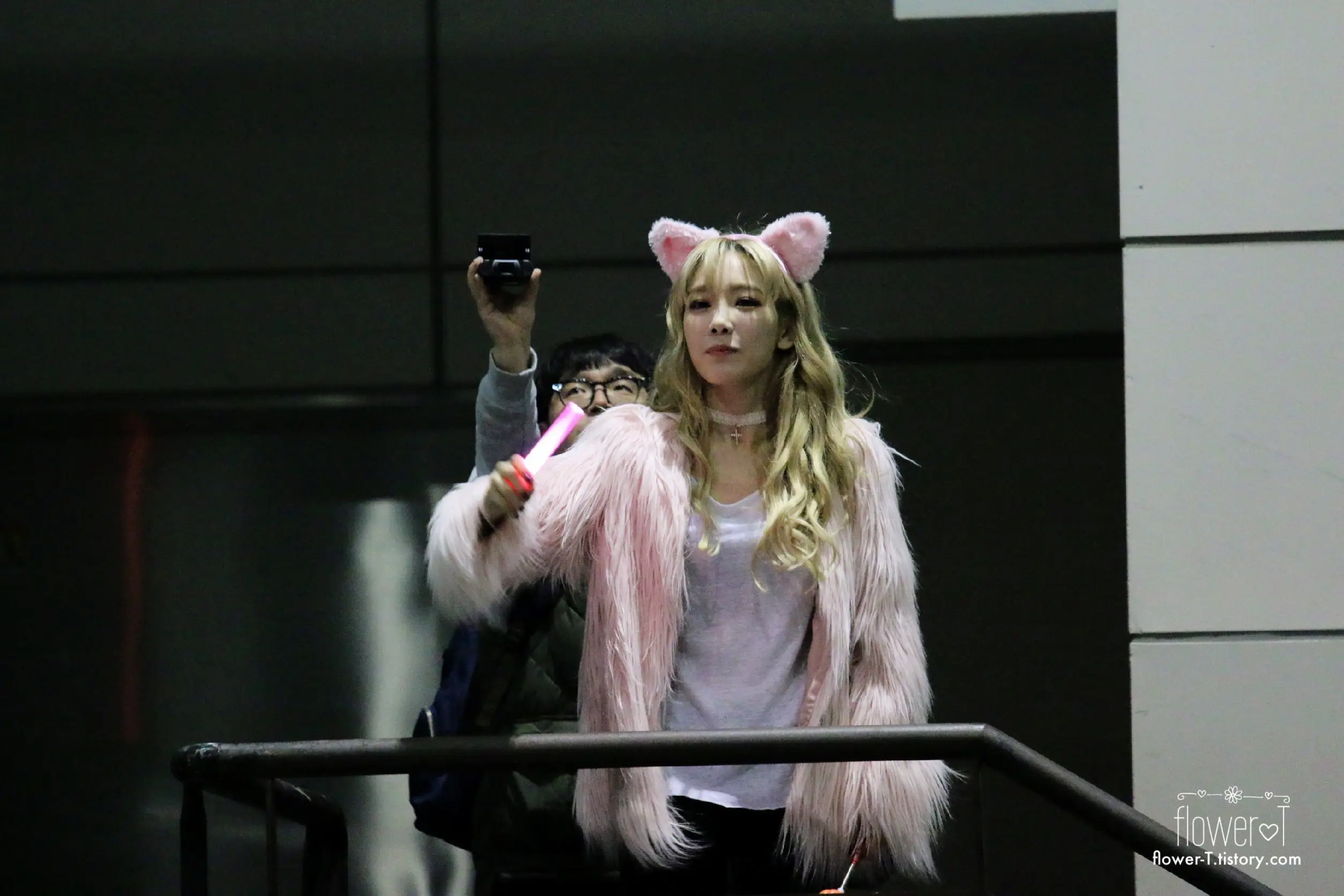 151031 태연 퇴근길 단콘 코엑스 SM아티움 직찍 by flower-t