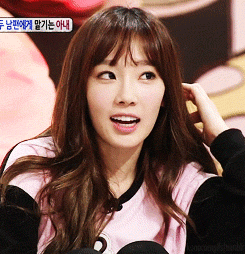 태연 안녕하세요 움짤 모음 part 2.gif