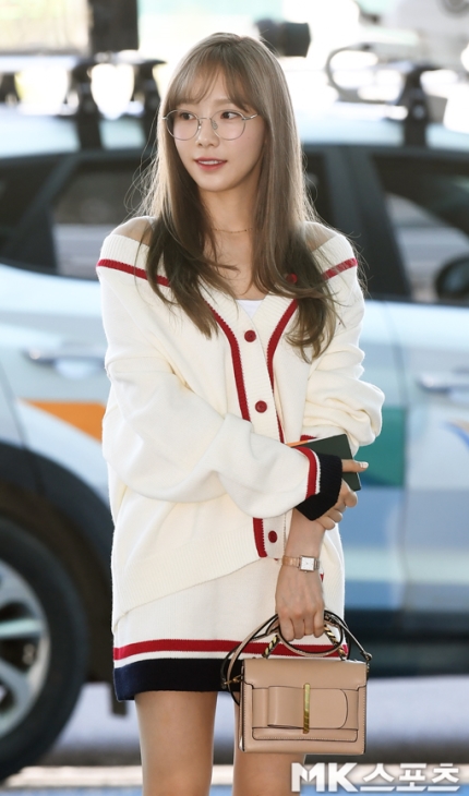 오늘자 태연.jpg