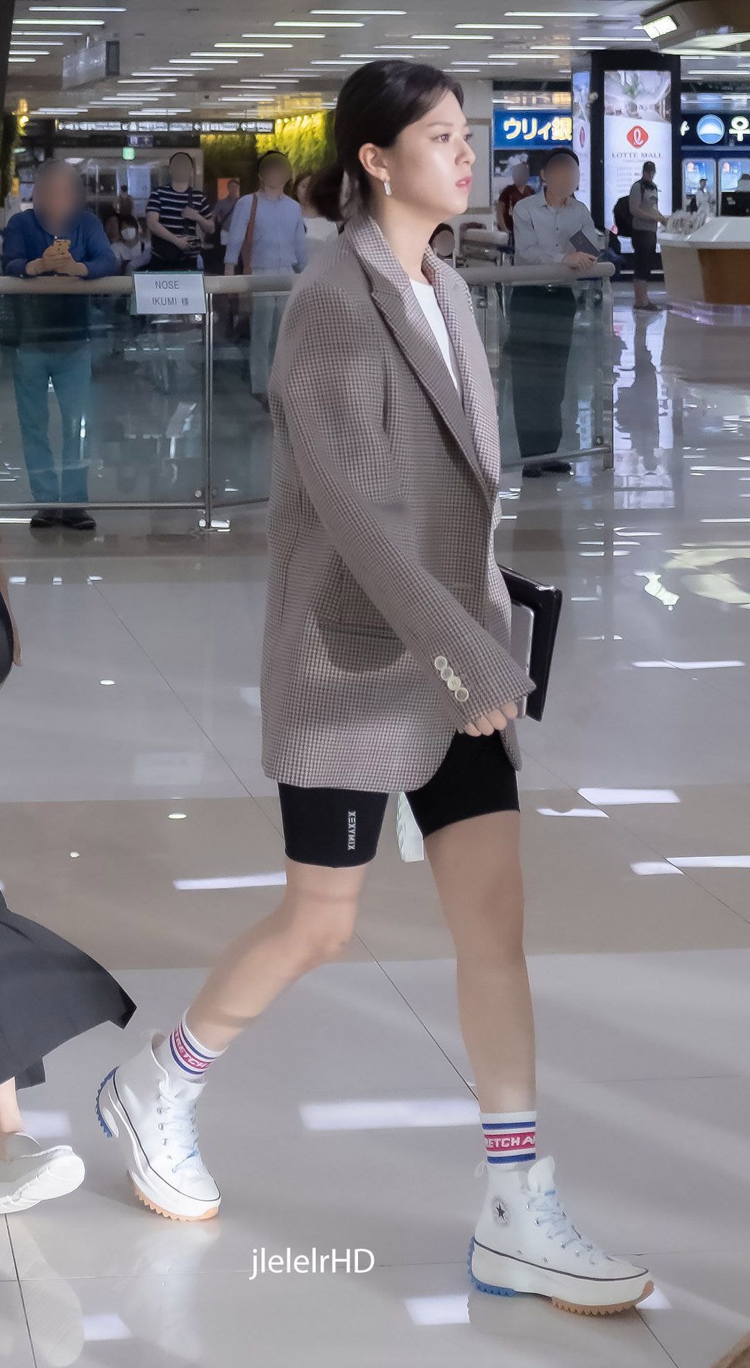 #정연 실물 느낌짤