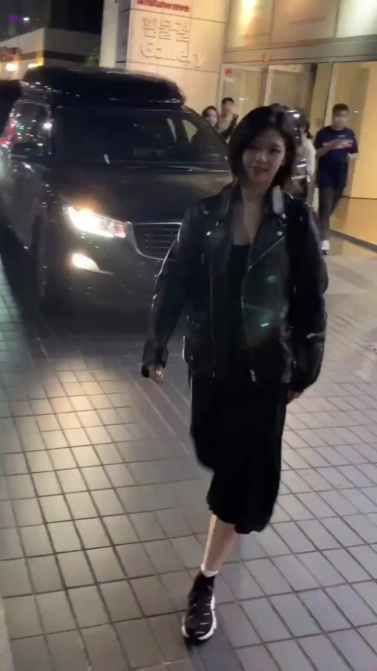 #정연 실물 느낌짤
