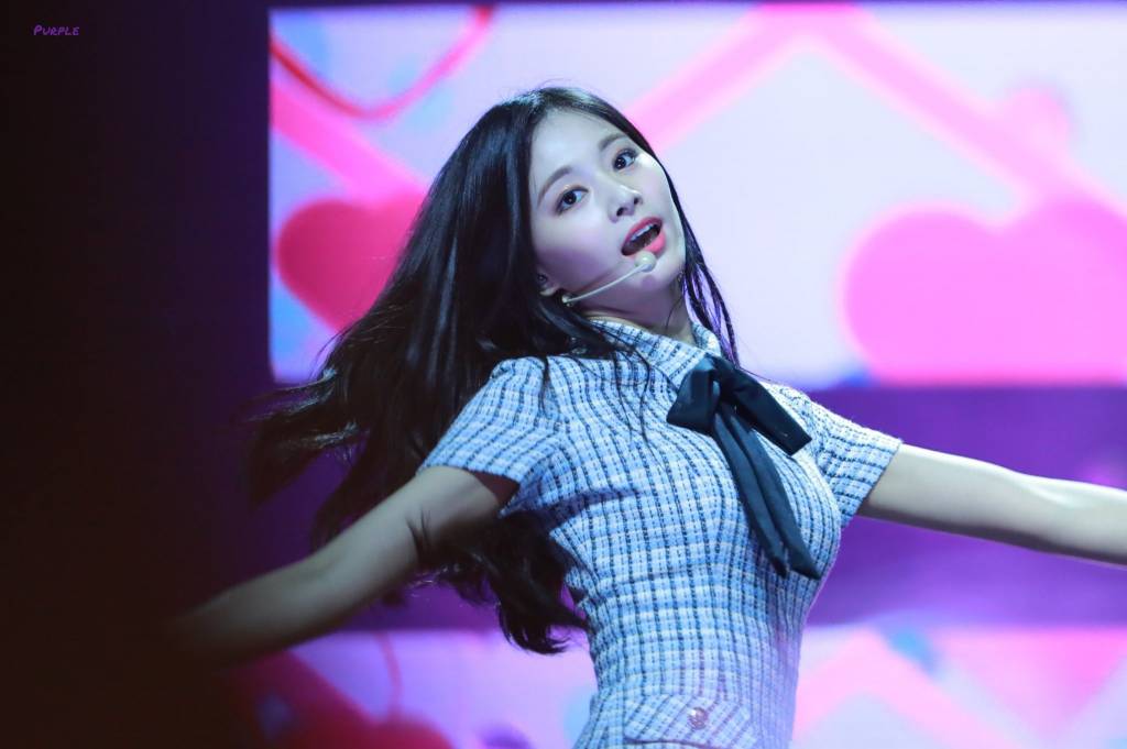 평온한 주말엔 쯔위