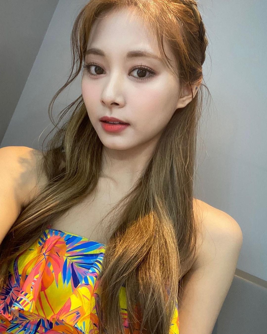 트와이스 쯔위 인스타 업뎃