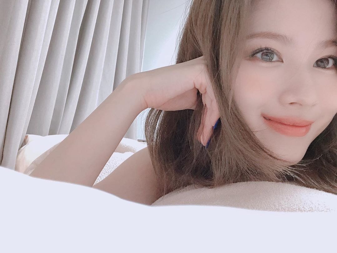 트와이스 사나 인스타