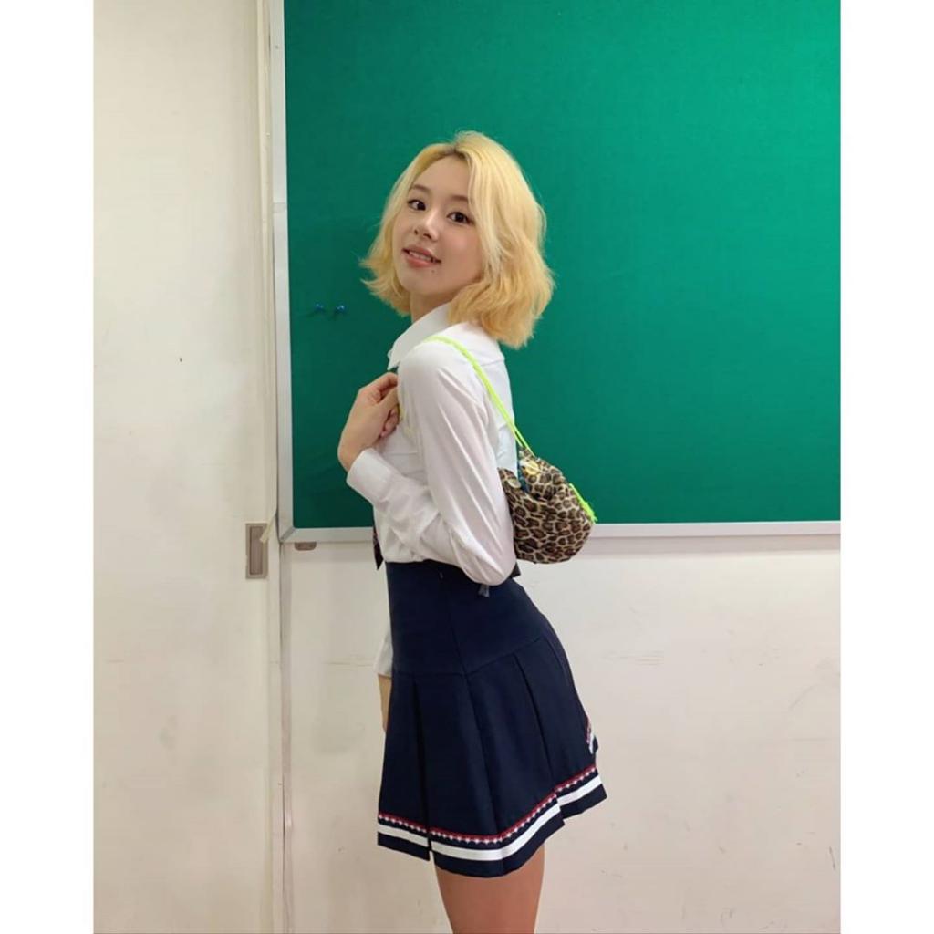 수요일 저녁에 보는 트와이스 채영