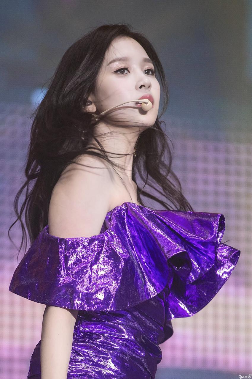 나른한 오후 트와이스 미나