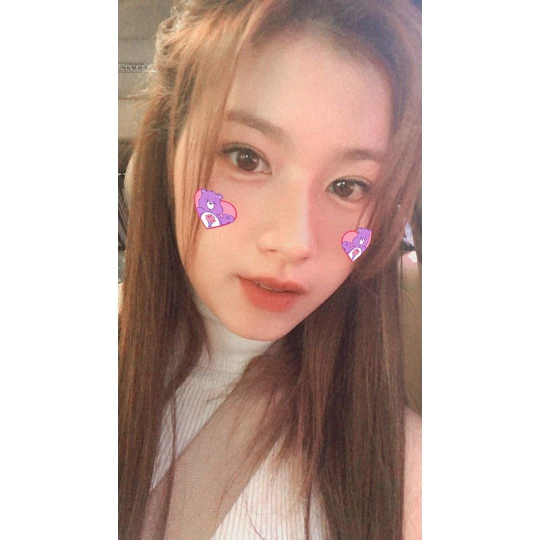 오늘자 트와이스 사나 인스타