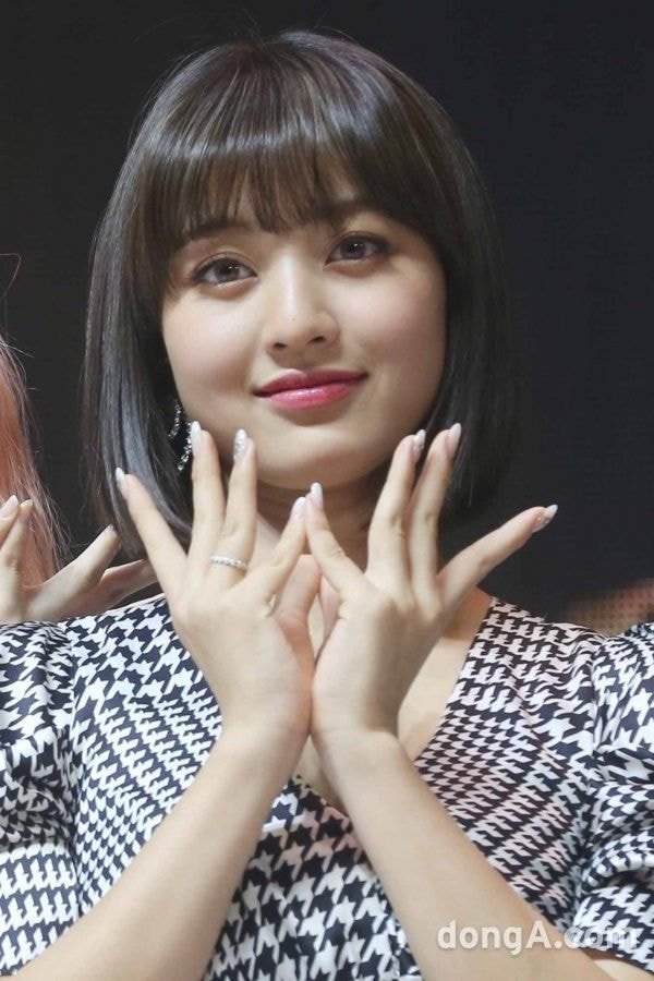 [제정신??] 트와이스 지효, 강다니엘 열애설 질문에 묵묵부답 