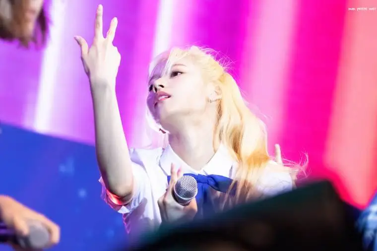 #트와이스 #사나.jpg