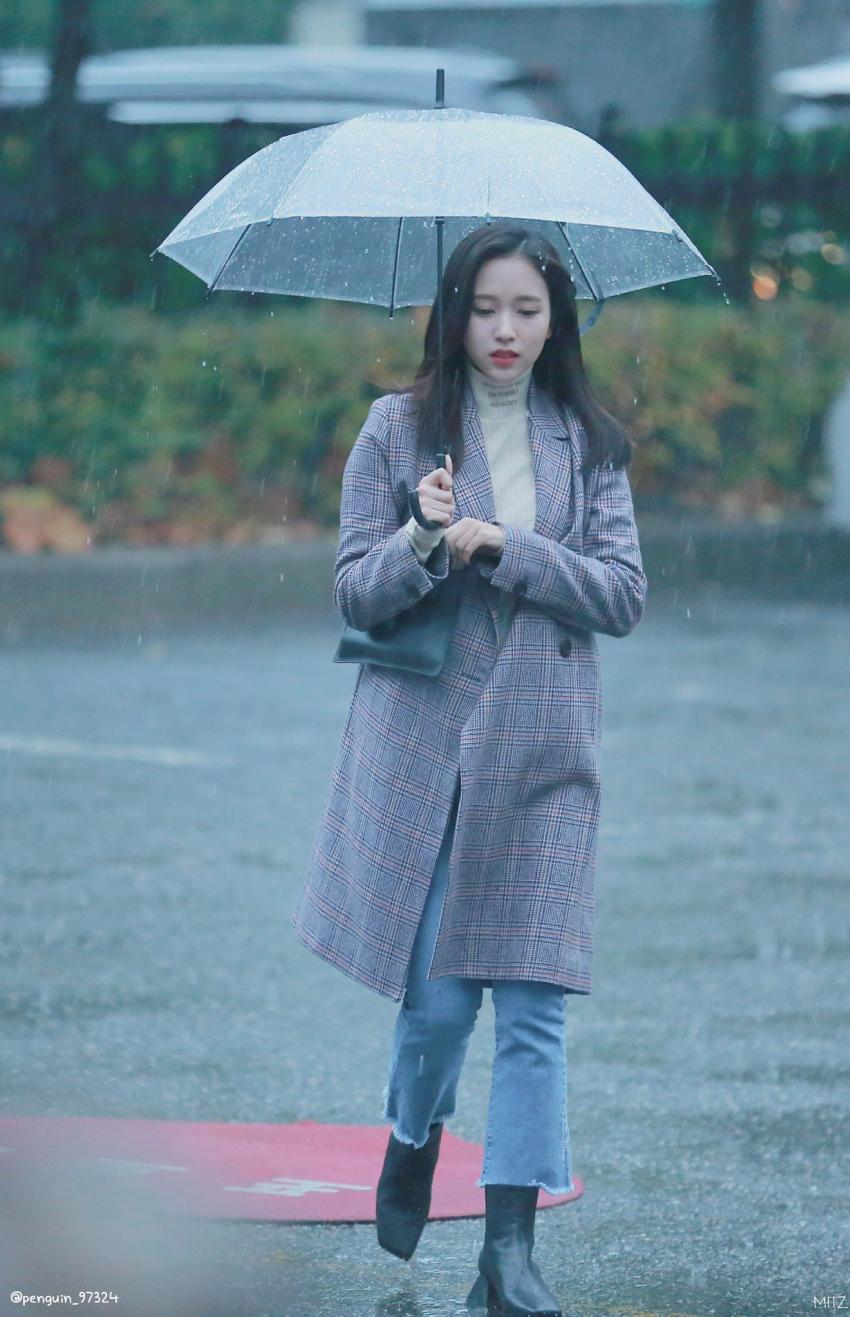 비오는 날 트와이스 미나 (Rain goddess)