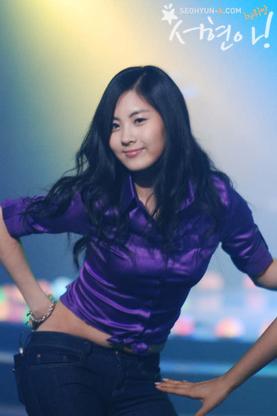 소녀시대 태연 서현 똥배 ^^