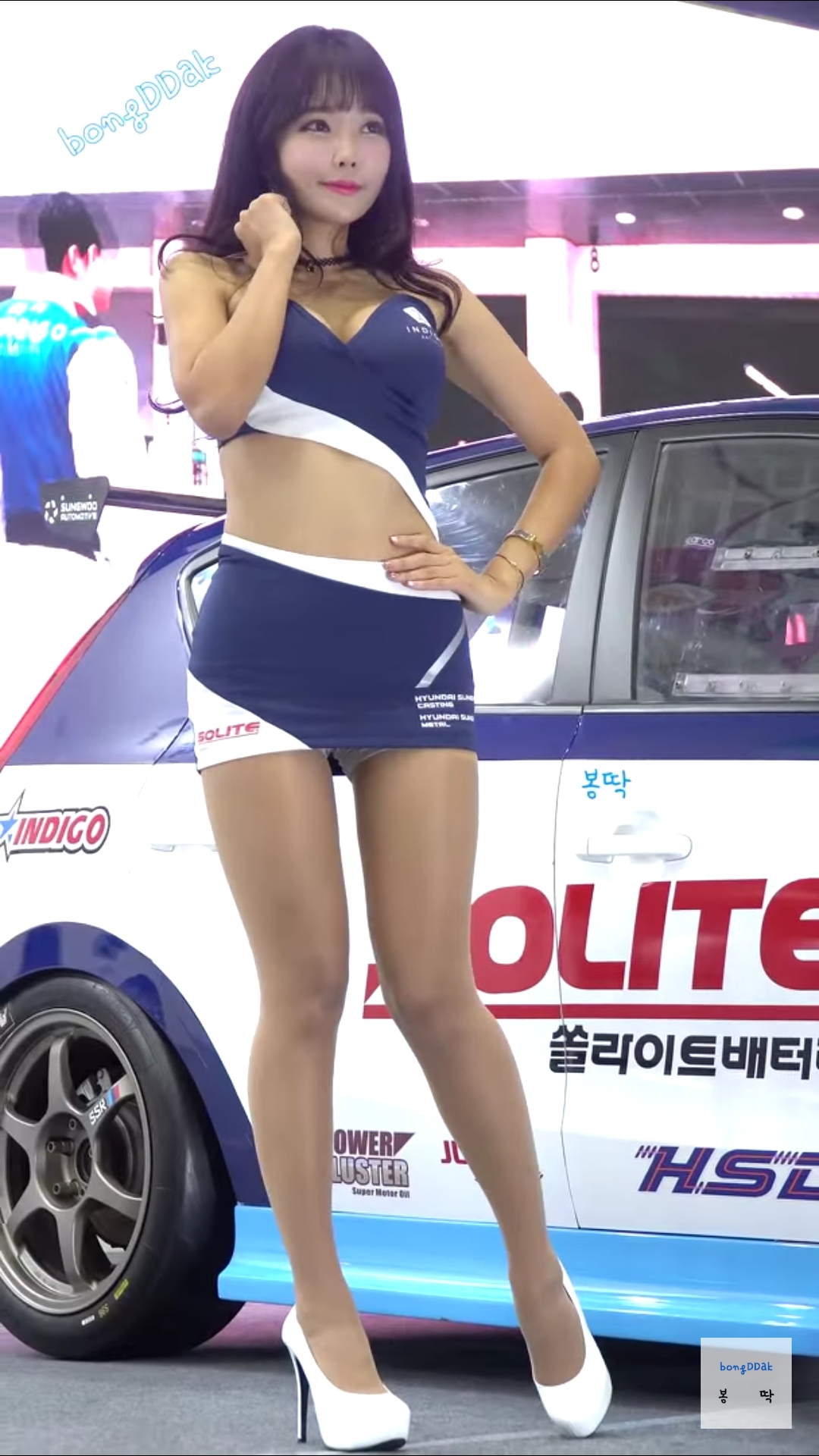 홍진영 닮은 레이싱걸