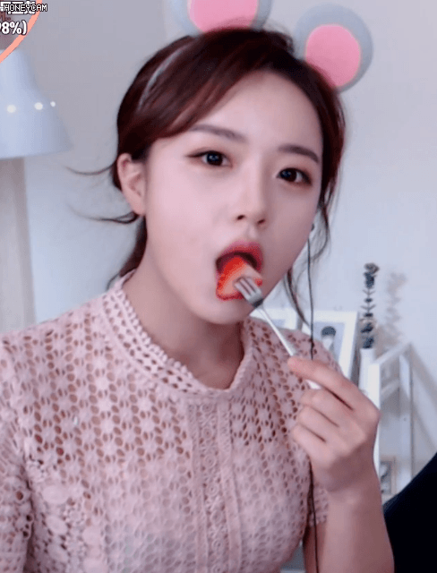 연예기획사 4곳에서 제의 받았다는 여 BJ