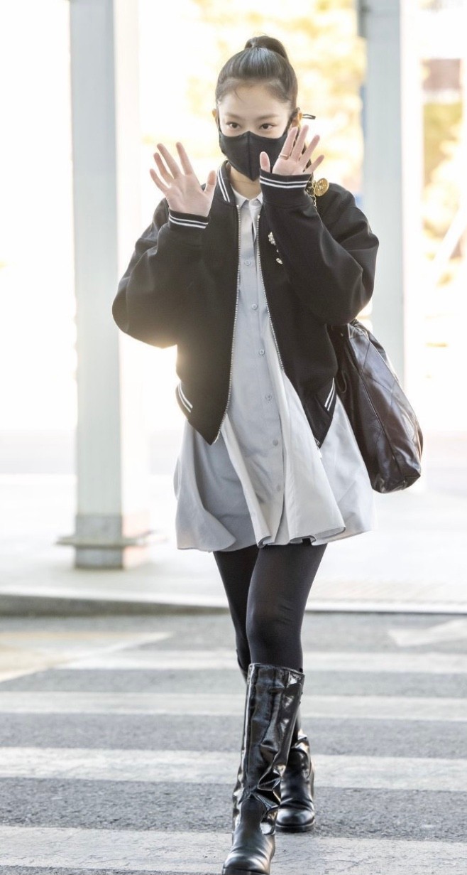 여자들한테 폼이 좋은 가방