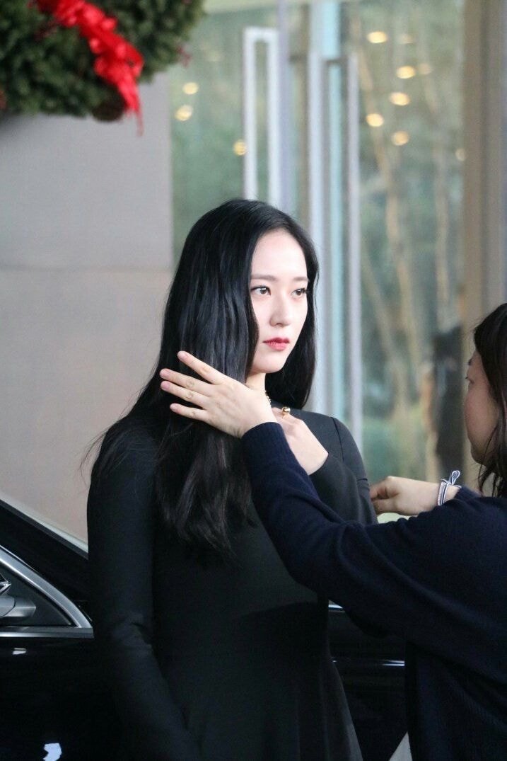 분위기가..ㄷㄷ 오늘자 크리스탈(정수정)