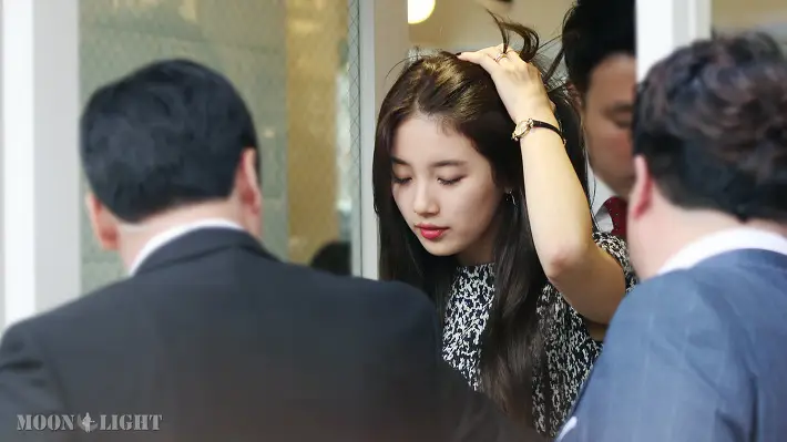 수지(miss a) 직찍 - 140626 오렌즈 팬싸인회