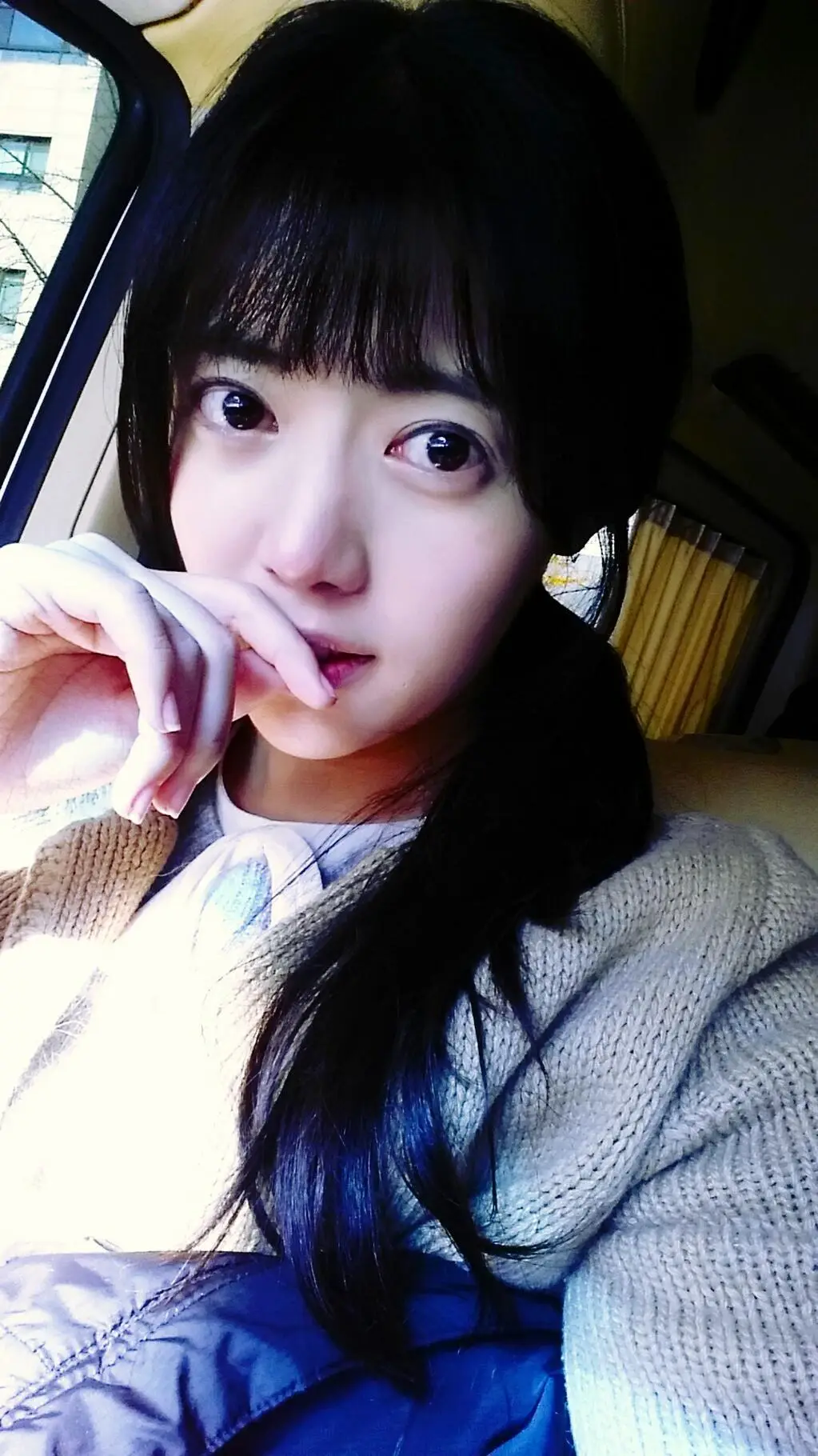 레인보우 윤혜 131117 트위터 - 으아...너무너무 춥다 이건 꿈일거야!!!!