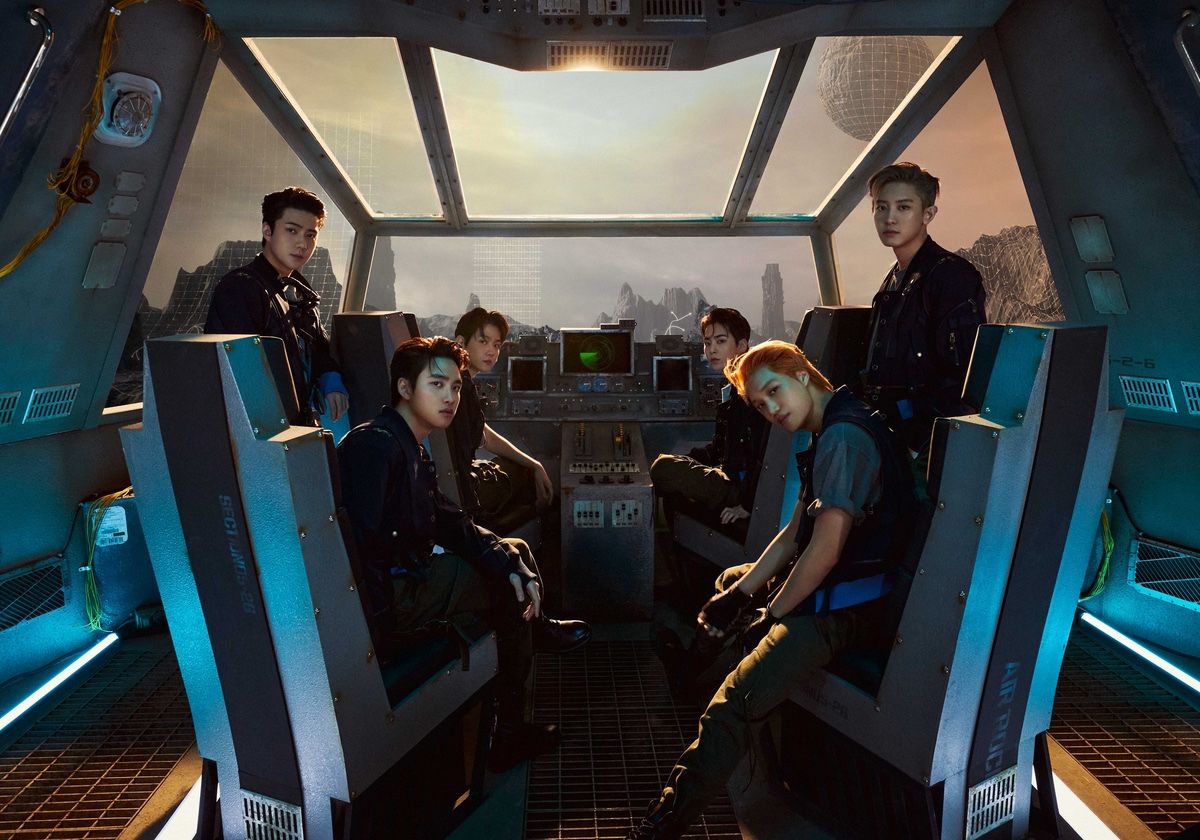 EXO 엑소 Special Album [DON'T FIGHT THE FEELING] EPISODE 02. ONE GIANT LEAP