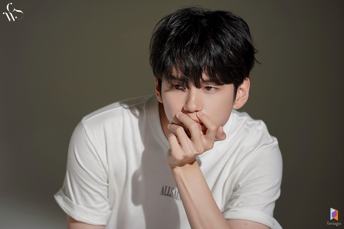 옹성우 2021 시즌그리팅 비주얼