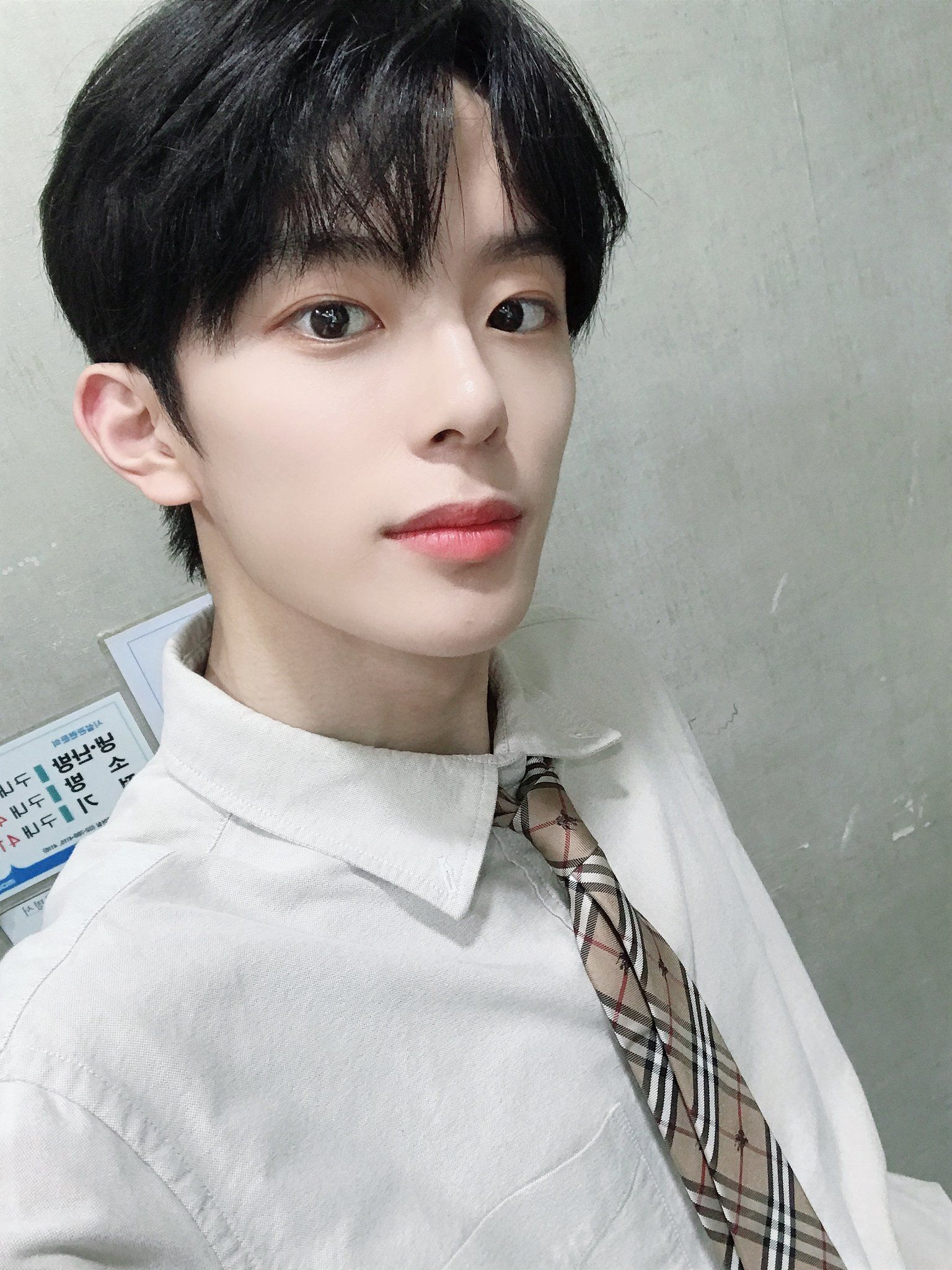 #베리베리 강민 셀카