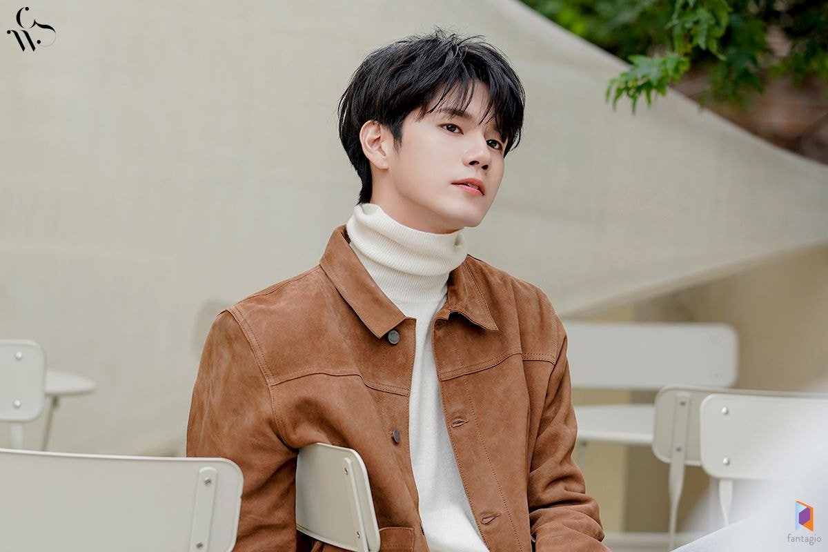 옹성우 2021 시즌그리팅 비주얼