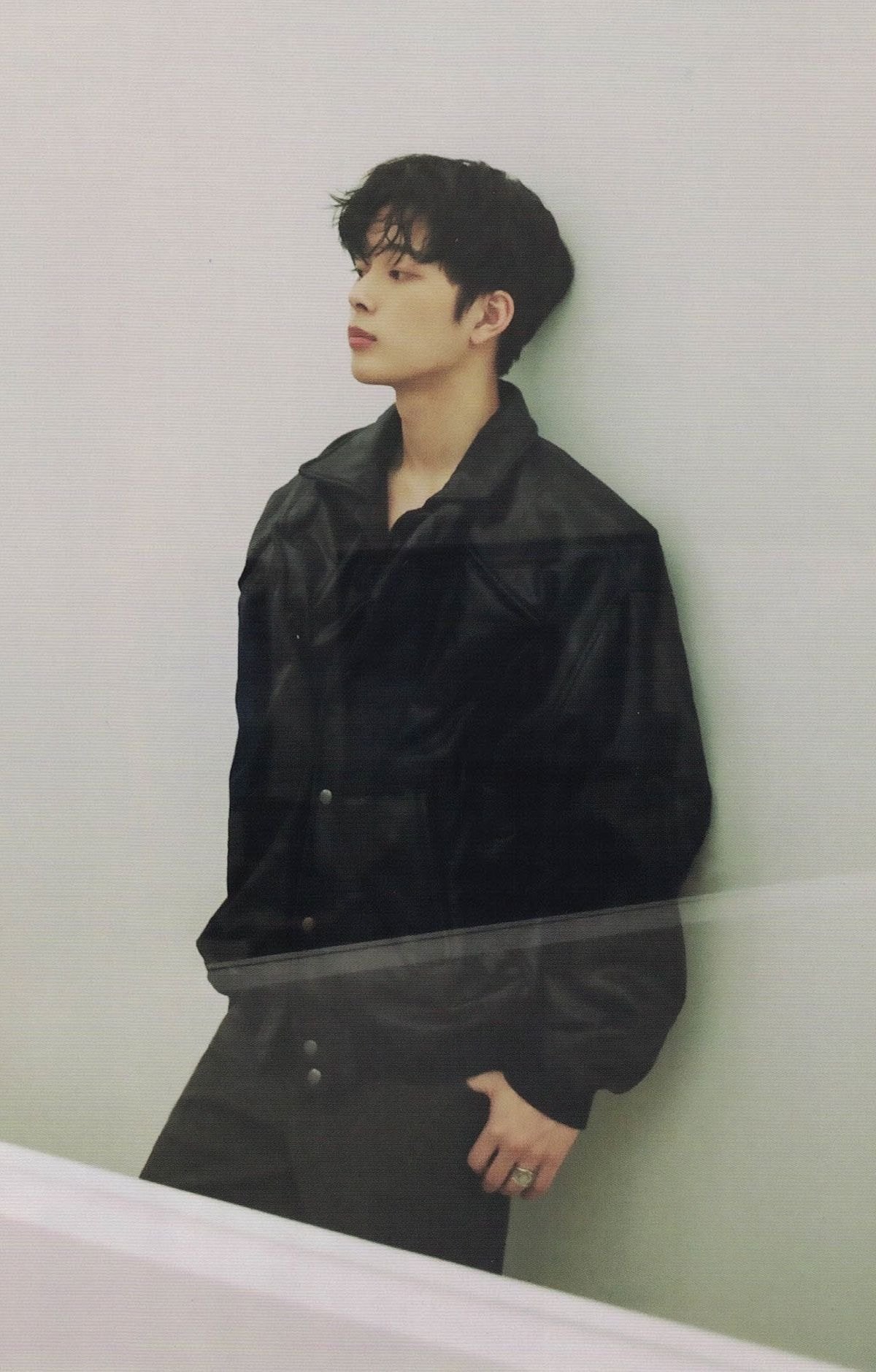 #유선호 2020 싱글즈 2월호 화보