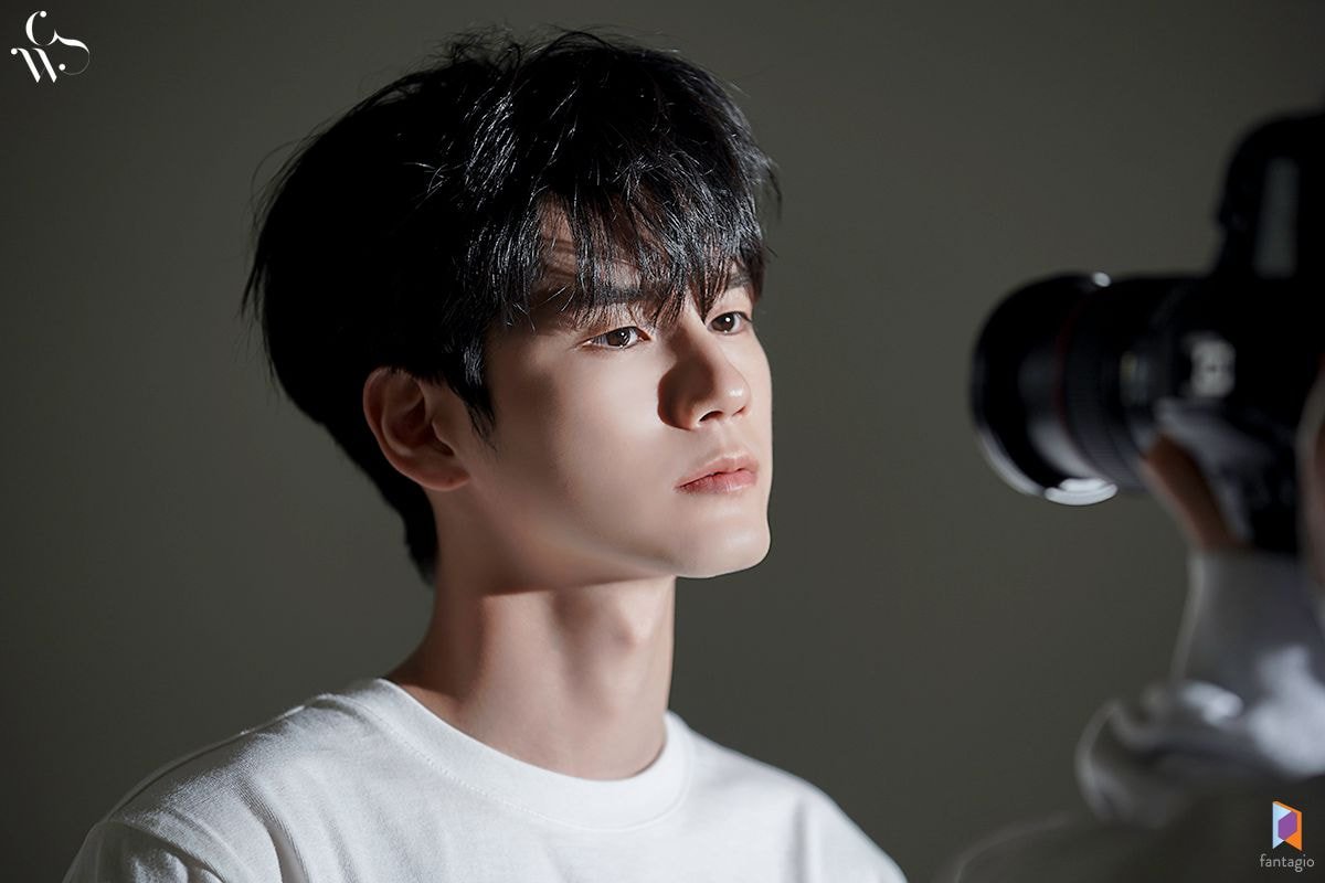 옹성우 2021 시즌그리팅 비주얼