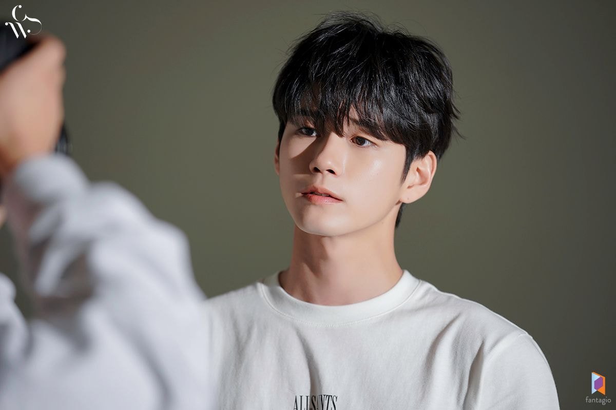 옹성우 2021 시즌그리팅 비주얼