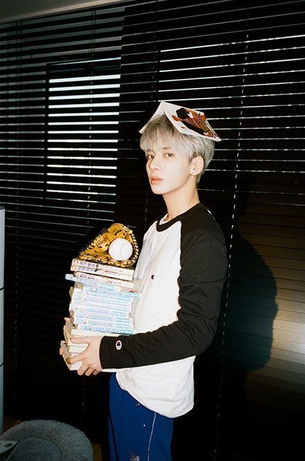 투모로우바이투게더 The Chaos Chapter: FREEZE - Concept Photo 'BOY' 개인 포토
