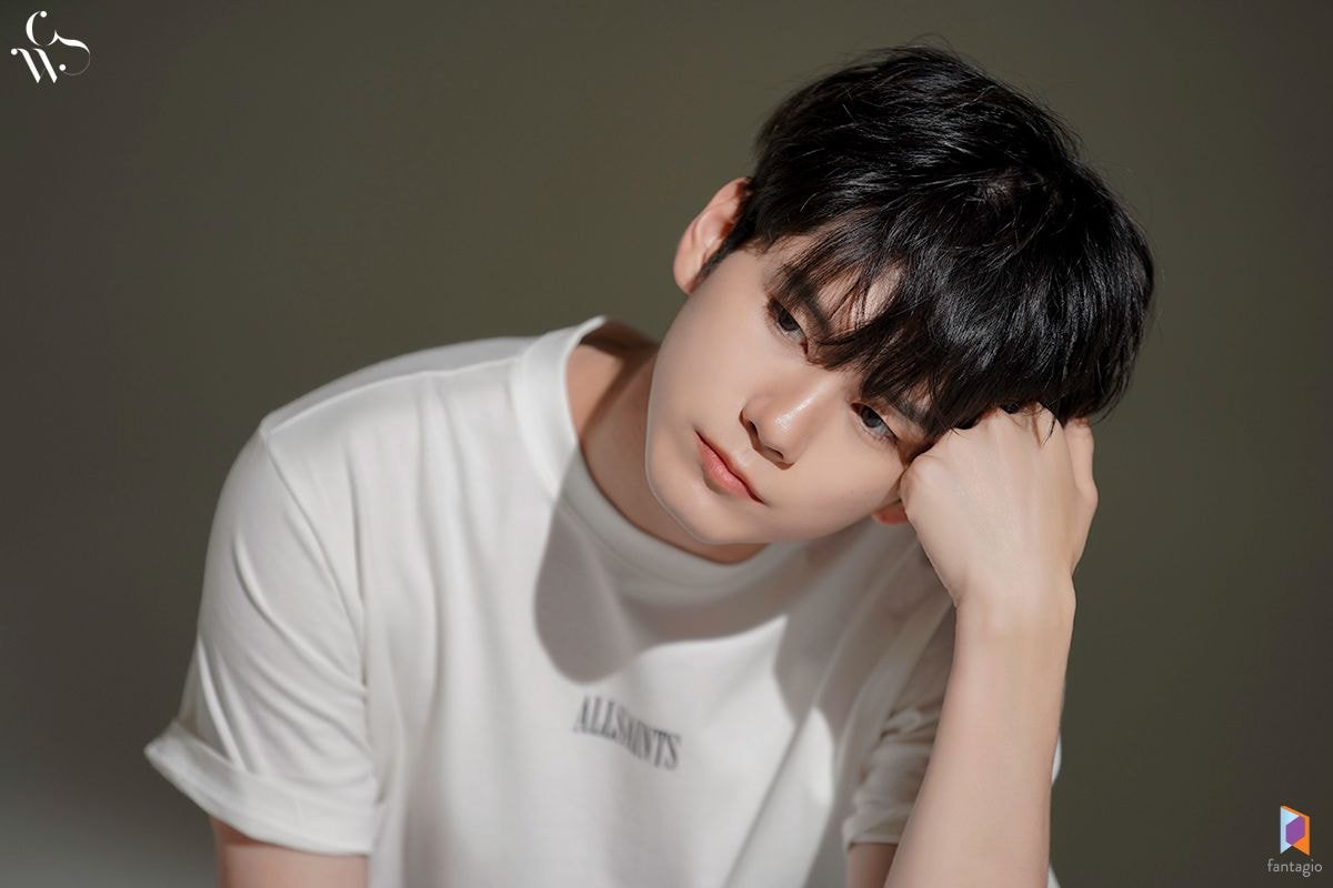 옹성우 2021 시즌그리팅 비주얼