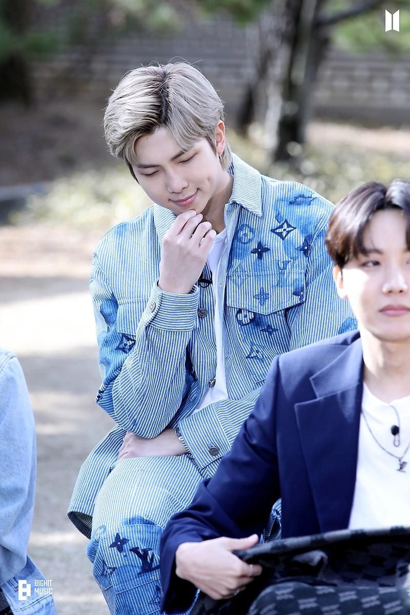 유퀴즈x방탄소년단 비하인드컷[네이버 포스트]