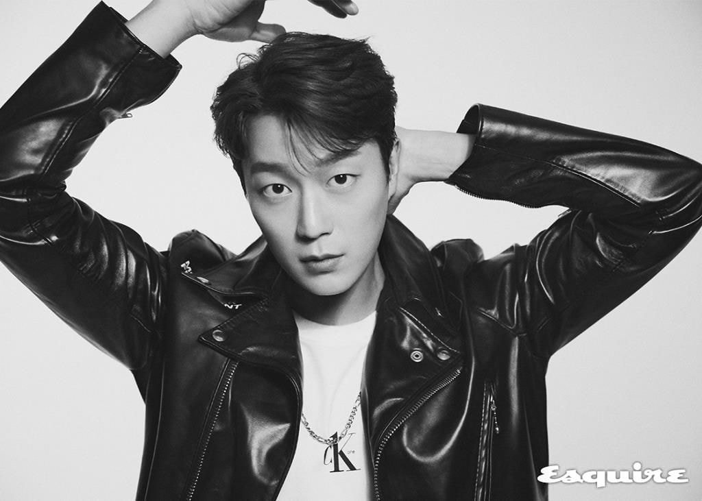 에스콰이어 9월호 윤두준 화보