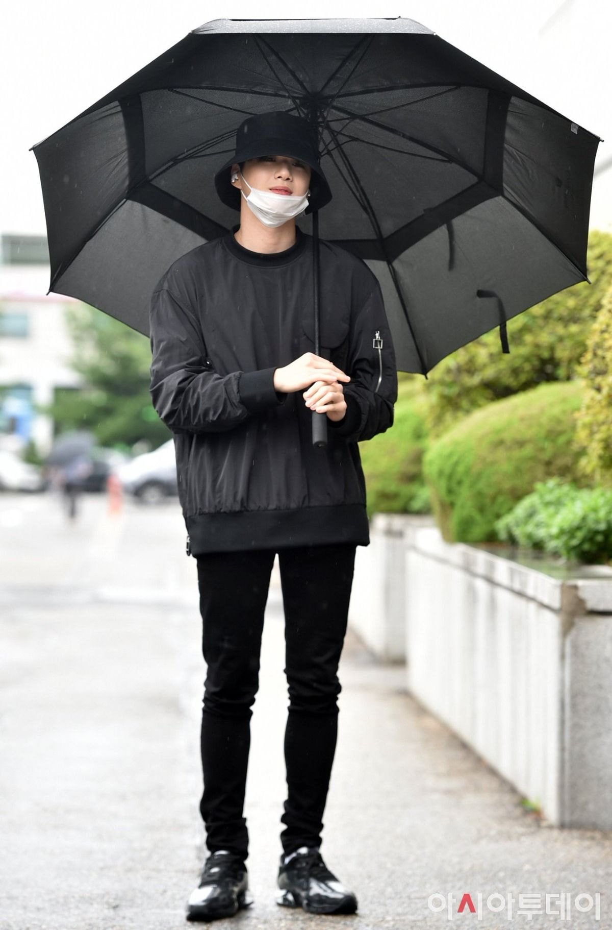 강다니엘 출근길
