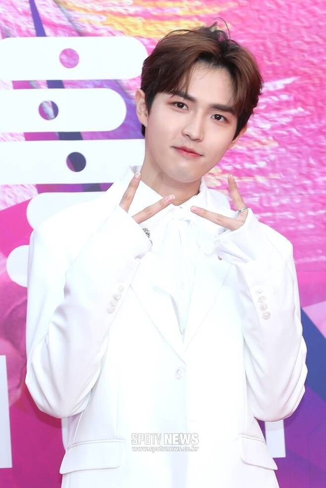 #서울가요대상 레드카펫 #김재환