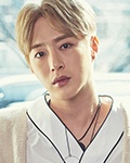 민우