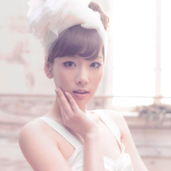 소녀시대 - 일본 첫 앨범 - 태연