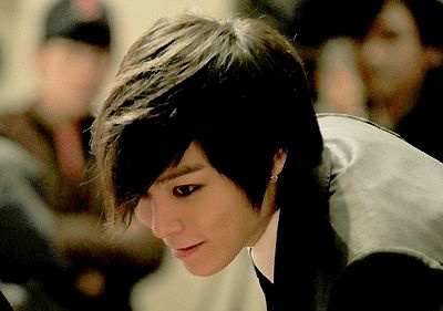 탑 사진